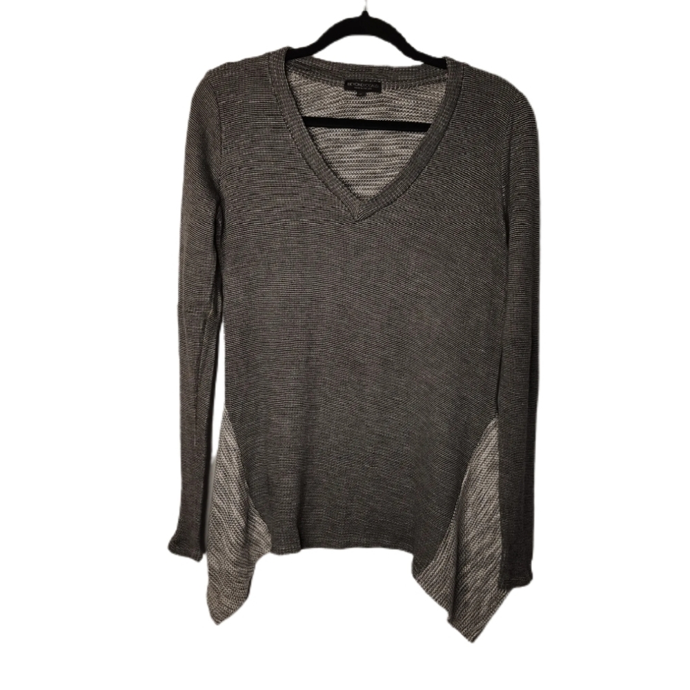 Beyond Yoga Draped Sides Grey Sweater M